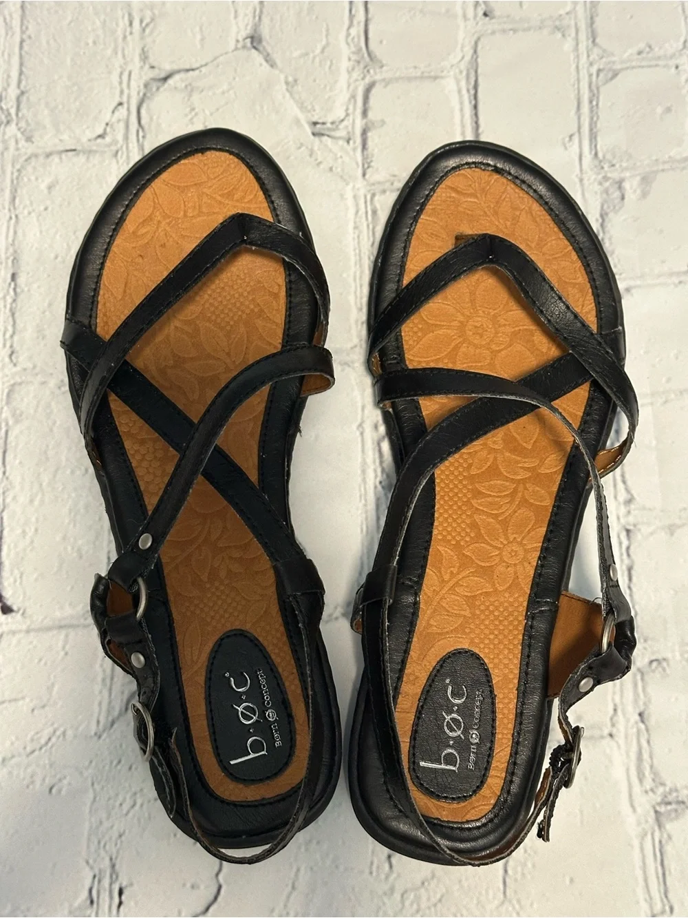 Black Strappy Women's Sandals - Classic Casual Style